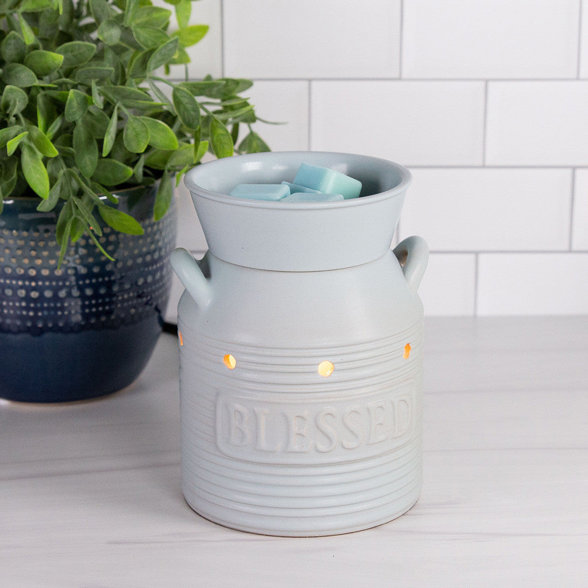 BLUE BLESSED ILLUMINATION WARMER