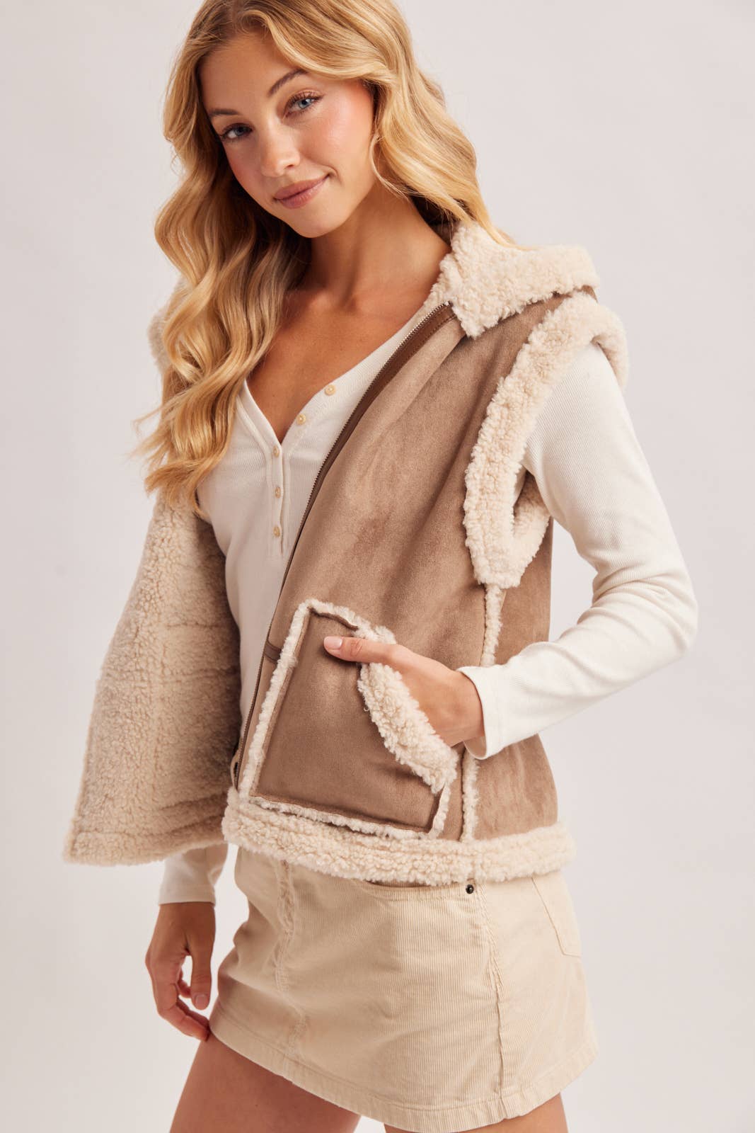 ZIPPER FRONT SHEARLING SUEDE HOODED VEST