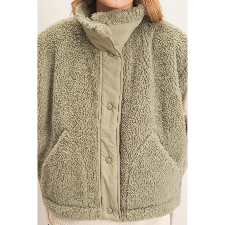 SHERPA VEST WITH SNAP CLOSURE-OLIVE