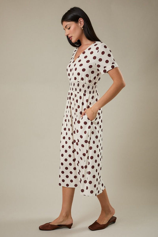 V NECK SHORT SLEEVE WAIST SMOCKING MIDI DRESS