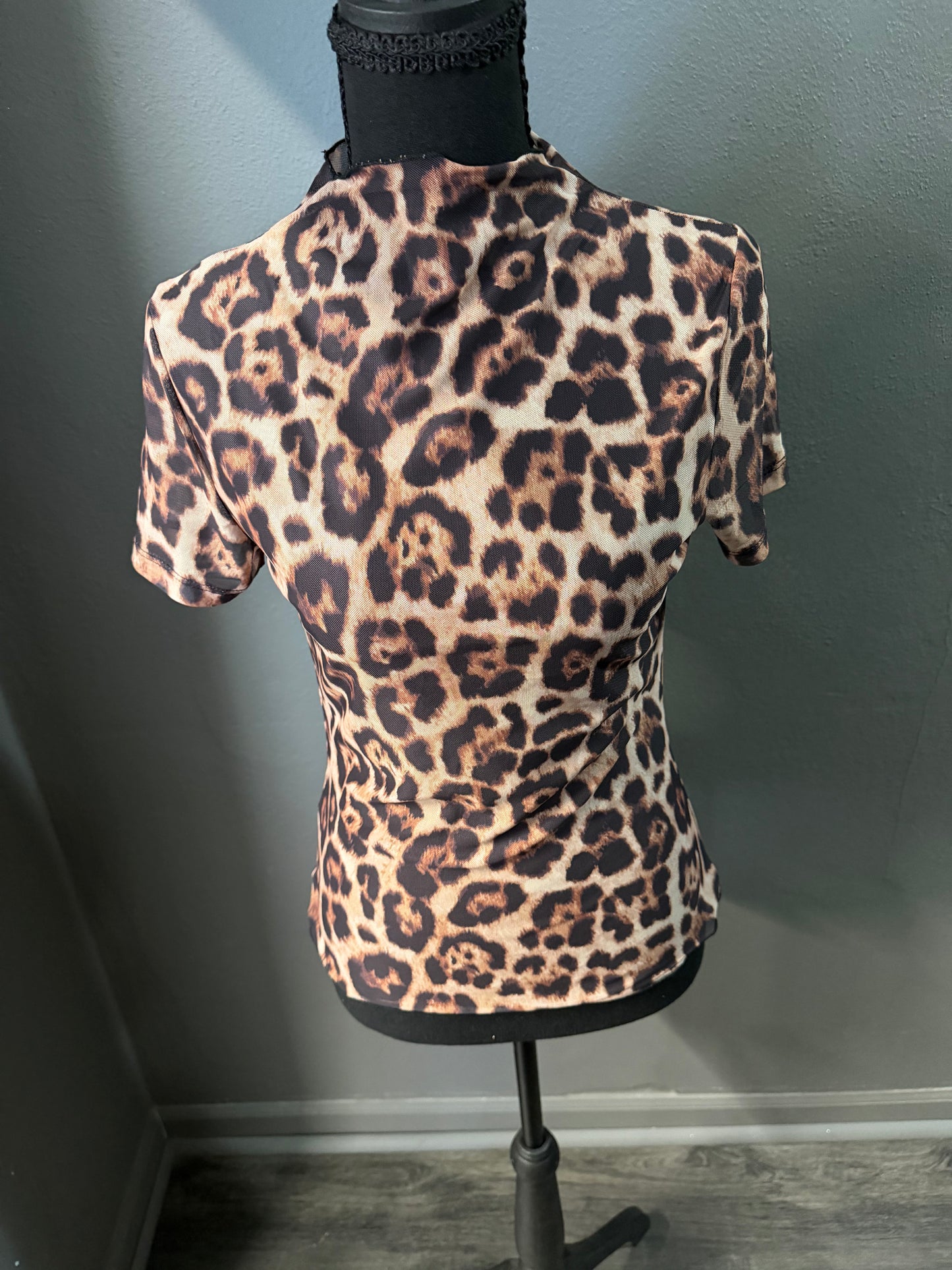 LEOPARD MESH SHIRT