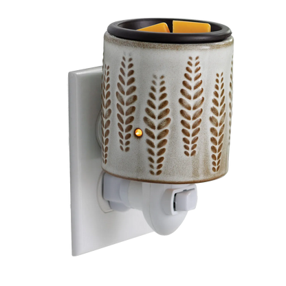 WHEAT AND IVORY FLIP DISH PLUGGABLE WARMER
