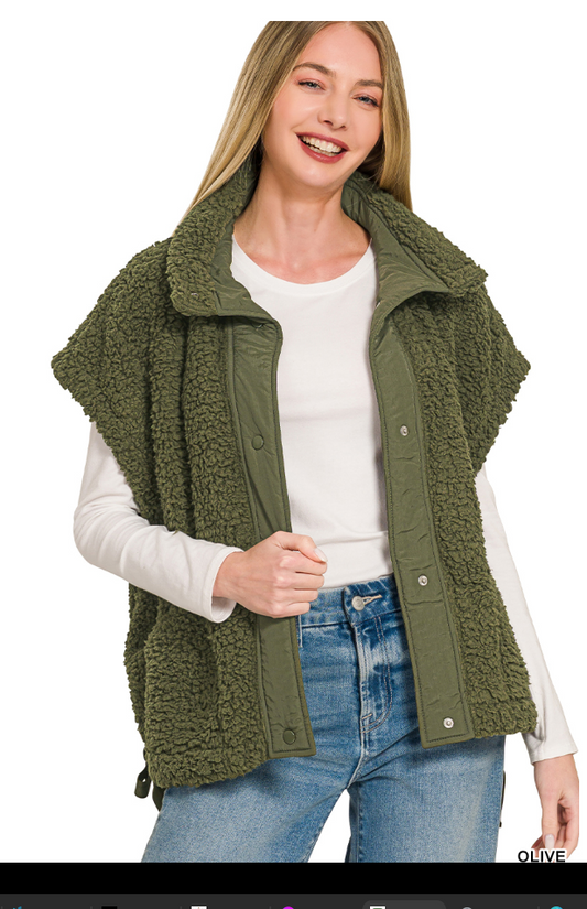 OVERSIZED FAUX FUR VEST-OLIVE