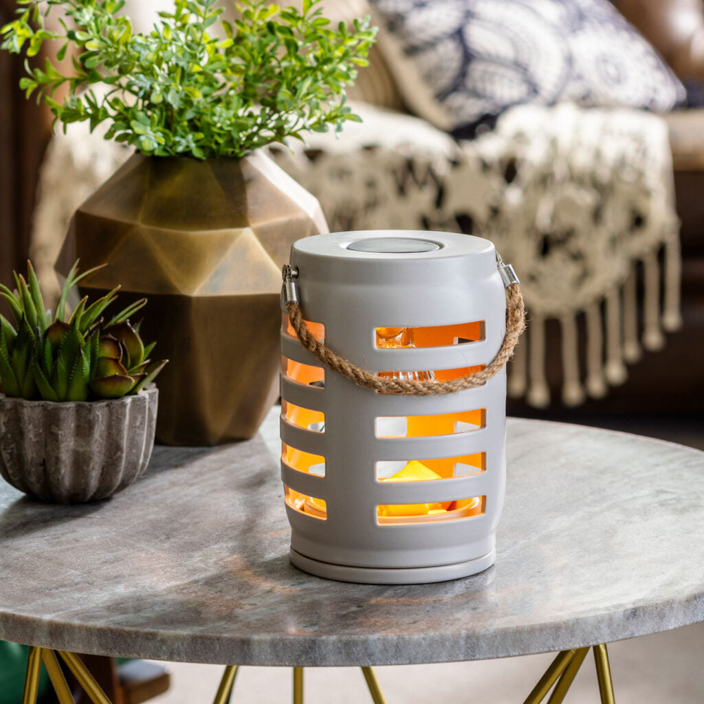 SHUTTER CANOPY ILLUMINATION WARMER